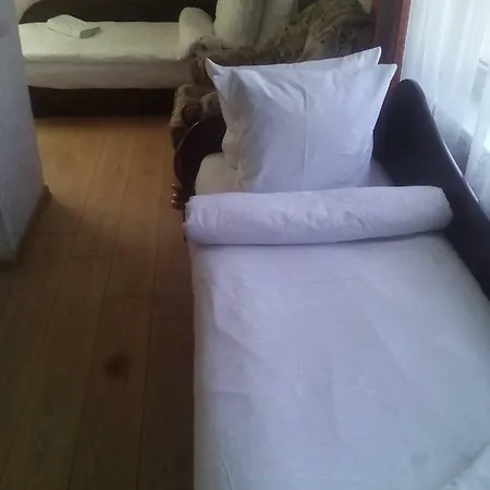 Sveciu Namai Avada 3*