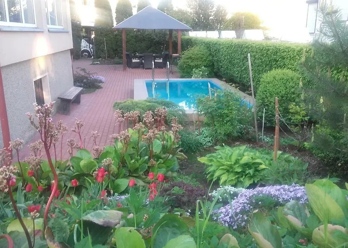 Sveciu Namai Avada 3*