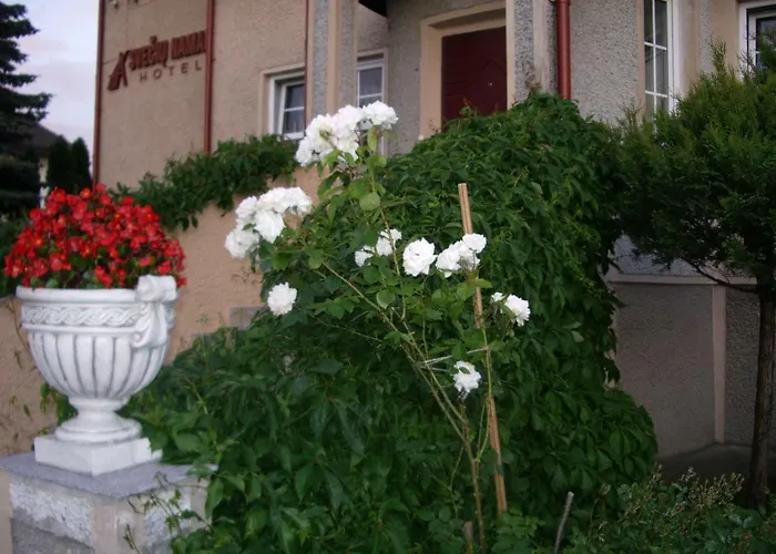 Svečių namai Sveciu Namai Avada